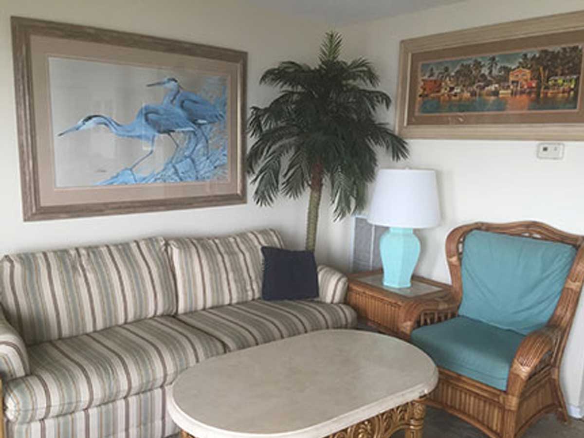 804-livingroom-2